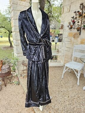 New Tag Victoria's Secret Wet look Black Velvet Silky Pajama Set Shirt Bottoms M